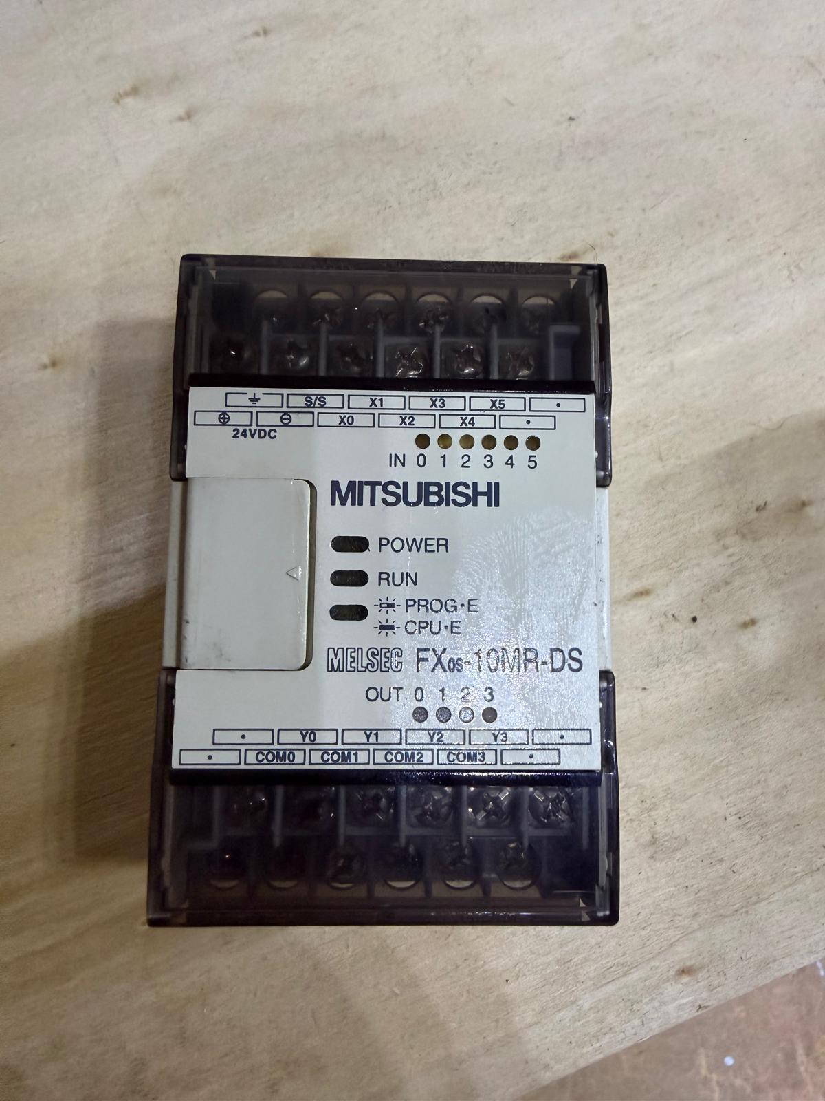 Mitsubishi FXOS-10MR-DS Programmable Controller - P/N Y550D21701A